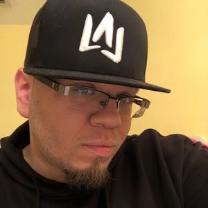 Meet your Posher, Jason